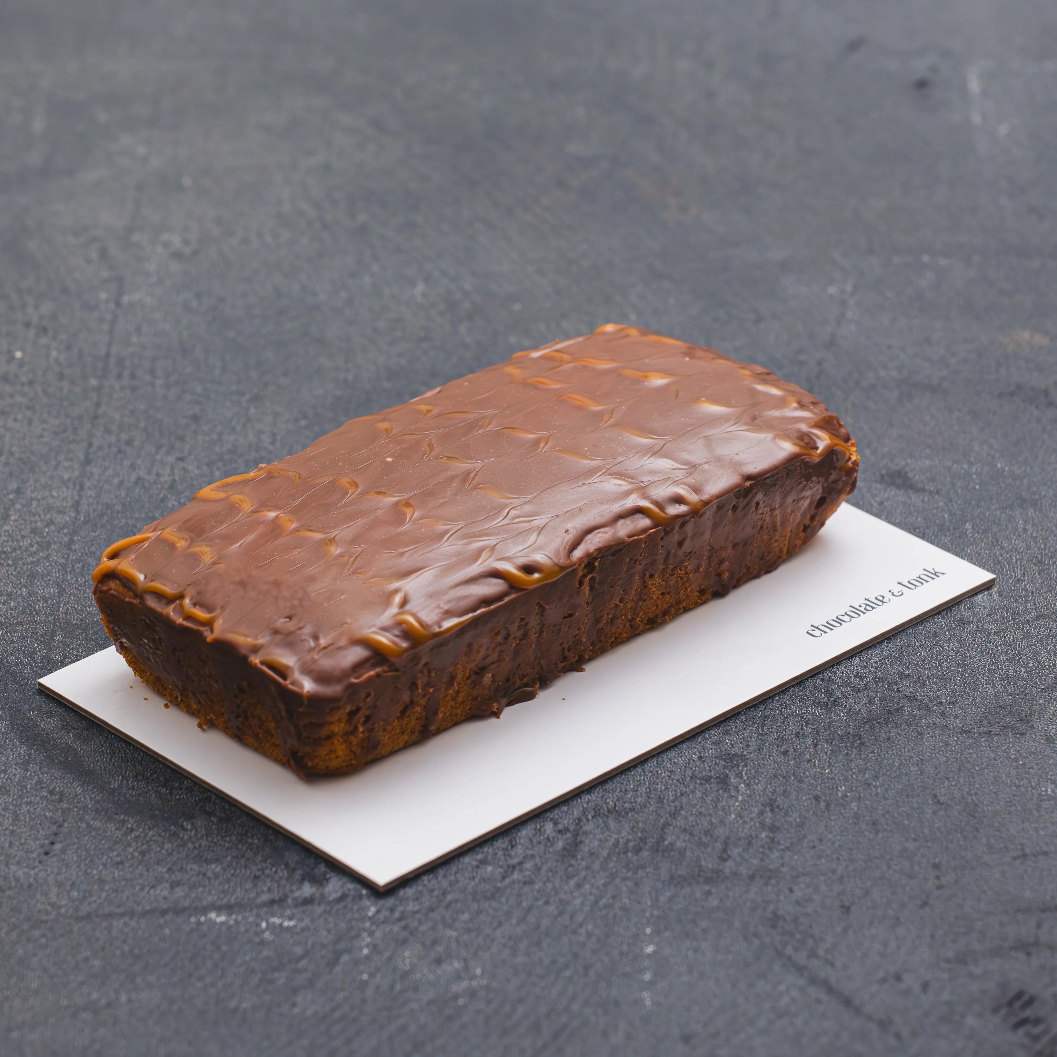 Indulgent caramelised milk loaf cake